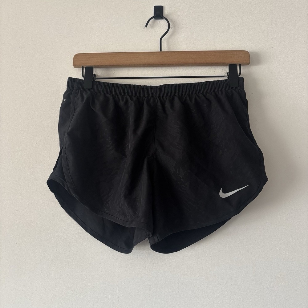 Nike Athletic Shorts Womens Size XS Dri-Fit Running Workout Minimalist Gym Sport